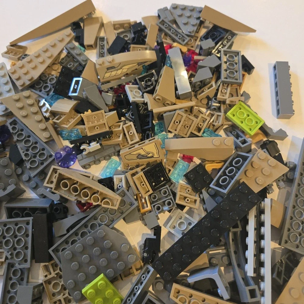 LEGO Super Heroes: Sanctuary II: Endgame Battle 76237 Partial Set W Instructions